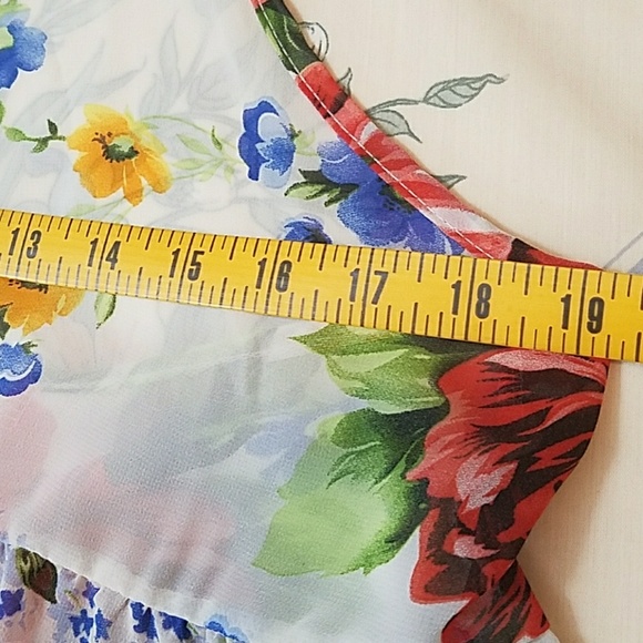 Lacy flowy sheer floral tank - Picture 8 of 8